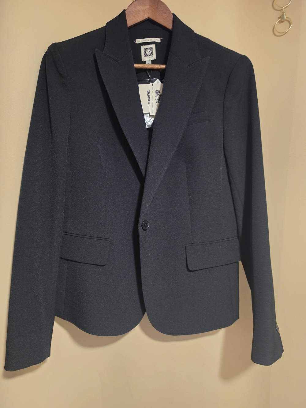 Anne Klein Black Tailored Notch-Lapel Blazer